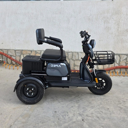 Profil dreapta tricicletă electrică fără permis, model sport gri, echipare 60V20AH.