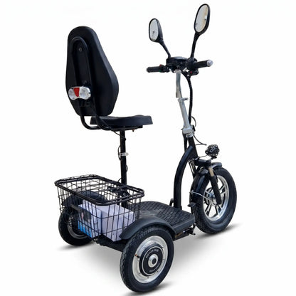 Vedere din lateral a tricicletei electrice model 200, ideală pentru deplasări zilnice sigure și mobilitate.